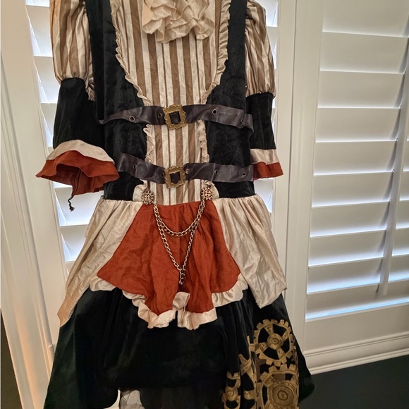 Chasing Fireflies Steampunk Costume - Black, Brown, Gold, Cream Chasing Fireflies Steampunk Costume - Black, Brown, Gold, Cream